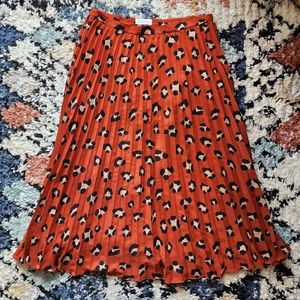 Tahari Leopard Print Pleated Skirt